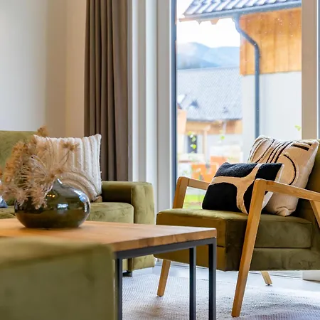 Mountain An Der Nyaraló